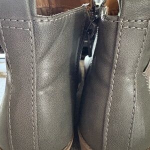 Gray Childs Size 14 Ankle‎ Booties